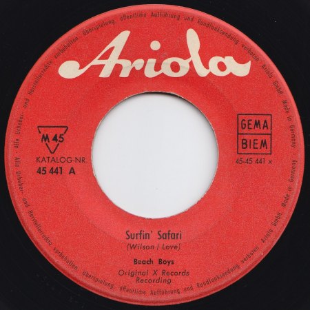 BEACH BOYS - 45441-A Surfin' Safari Ariola.jpg