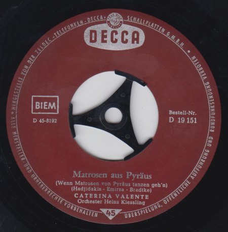 CATERINA VALENTE - Matrosen aus Pyräus -A-.jpg