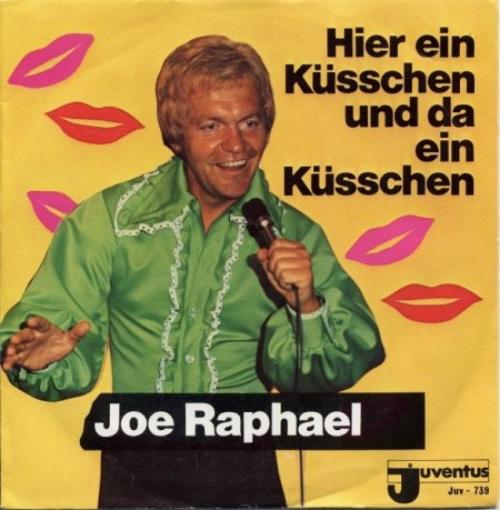 Raphael,Joe08Hier ein Küsschen Juventus JUV 739.jpg