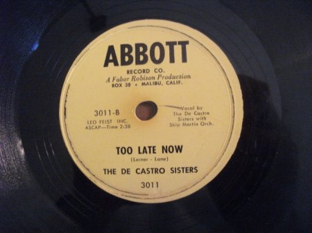 DE CASTRO SISTERS - Too late now -B2-.jpg