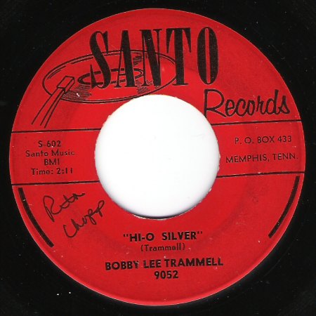 Santo_9052_Label_Front.jpg