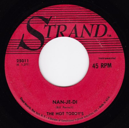 HOT TODDY'S - STRAND 25 011 A.jpg