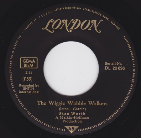 London DL 20 696 D Stan Worth.jpg