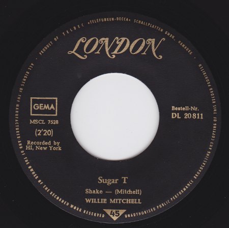 London DL 20 811 D Willlie Mitchell.jpg