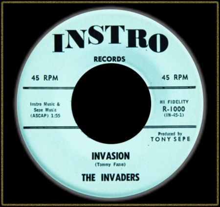 INVADERS - INVASION_IC#001.jpg