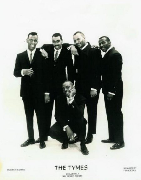 THE TYMES - Pic.jpg