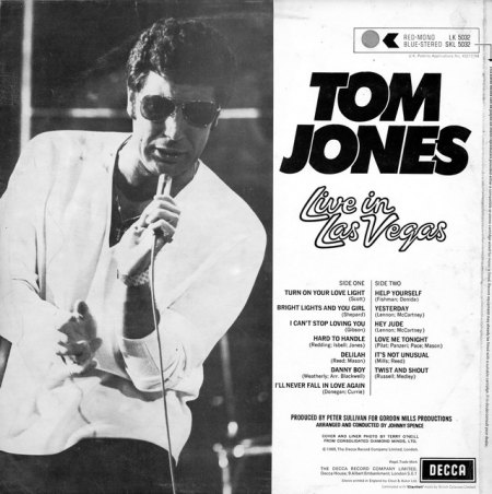 Jones, Tom - Live in Las Vegas_2.JPG