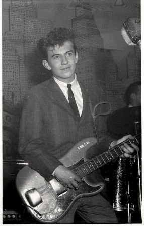 JOHNNY &amp; THE HURRICANES - STAR-CLUB - Bobby am Bass 1962.jpg
