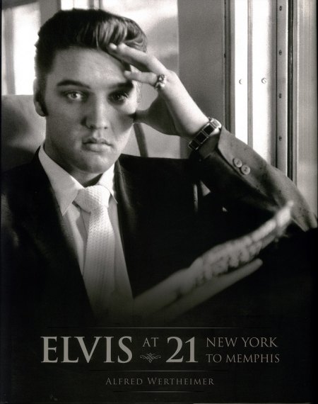Elvis at 21 (29006).jpg