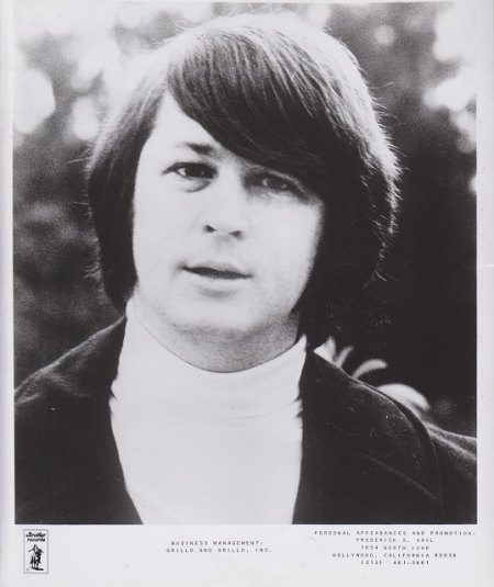 k-Brian Wilson 1970 - promofoto 001.jpg