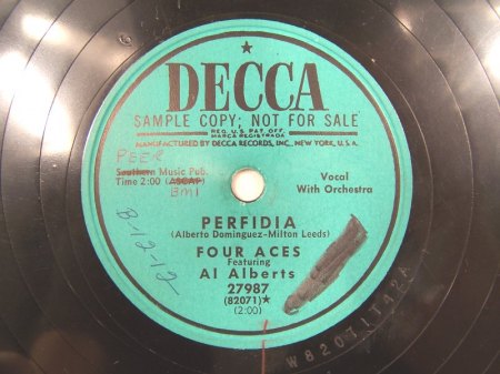 520223_Four Aces_Perfidia-Decca-27987.jpg