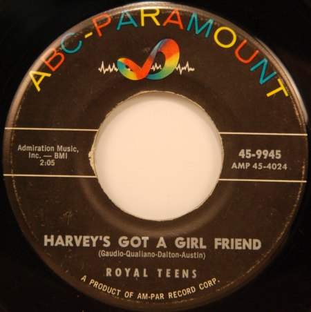ROYAL TEENS - Harvey's got a girl friend -A-.jpg